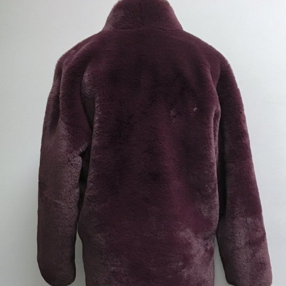 ABERCROMBIE & Fitch burgundy maroon red faux fur shearling coat cozy NEW S - Picture 6 of 11